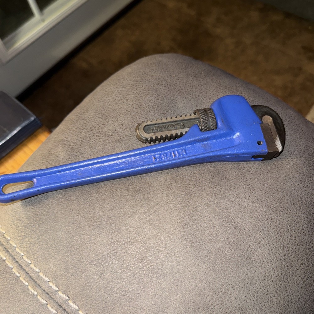 Expert E117821 10" Pipe Wrench