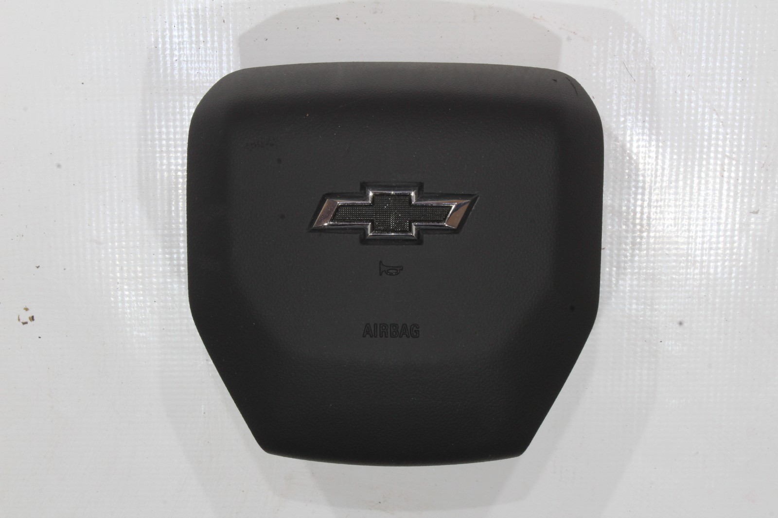 2019 2020 CHEVY SILVERADO 1500 DRIVER WHEEL AIRBAG OEM AIR BAG