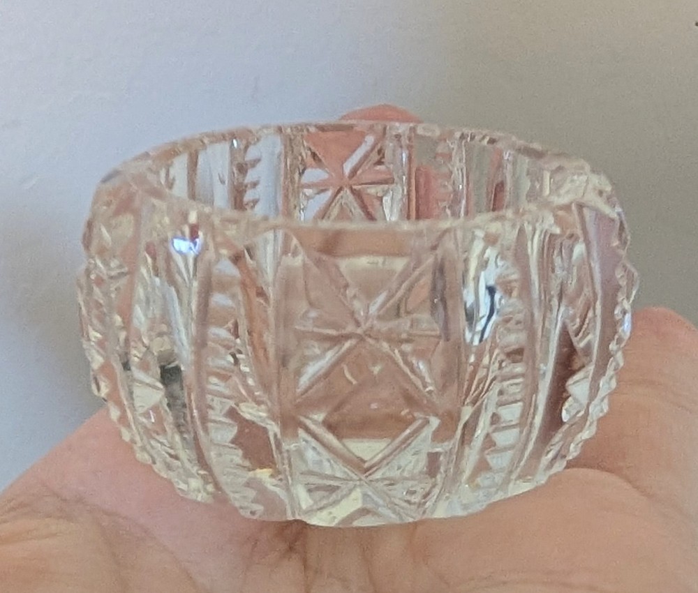 Cut Crystal Salt Cellar Small Open Fancy Pattern with Clear Bottom Vintage Round