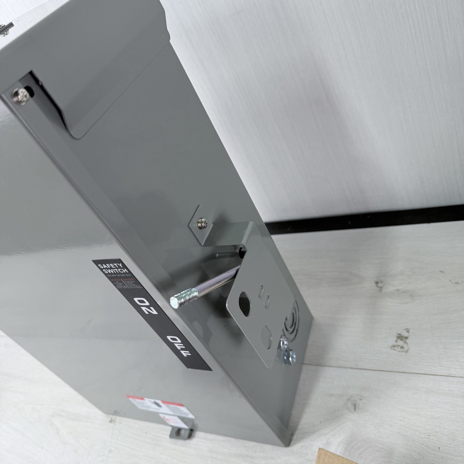 200A Generator Transfer Switch for Home Generator, 48000W Manual Double-Throw