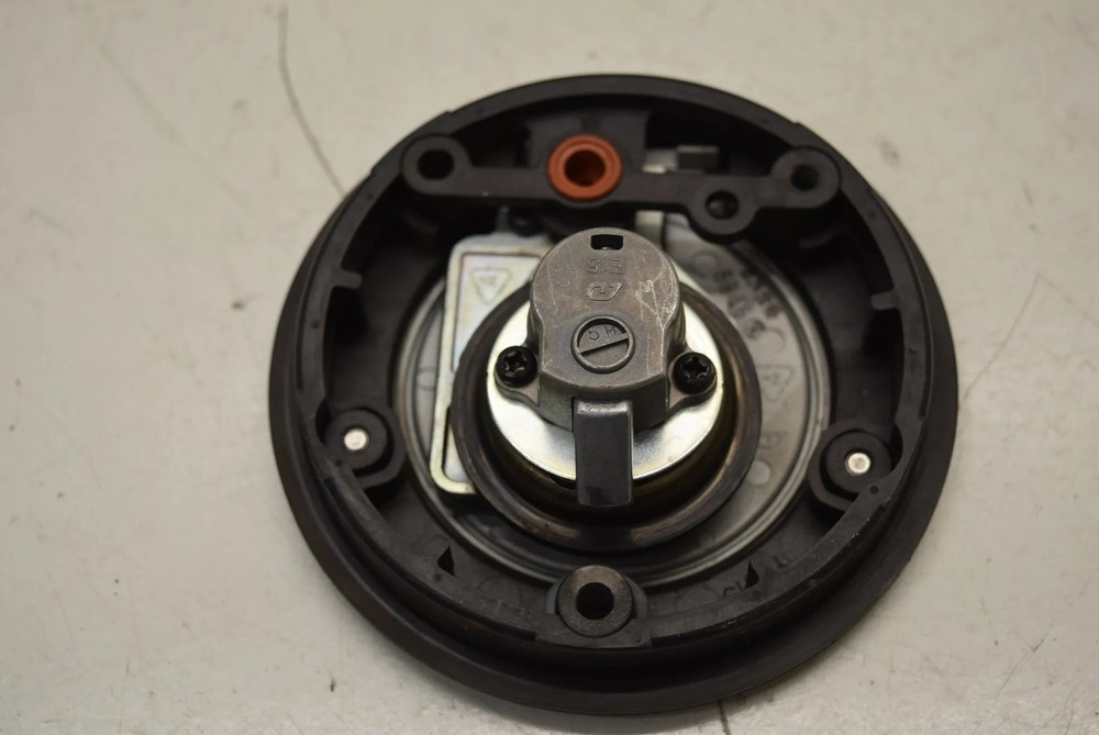 YAMAHA XSR 700 ABS RM11 2015 - Complete lock set tank cap ignition switch set