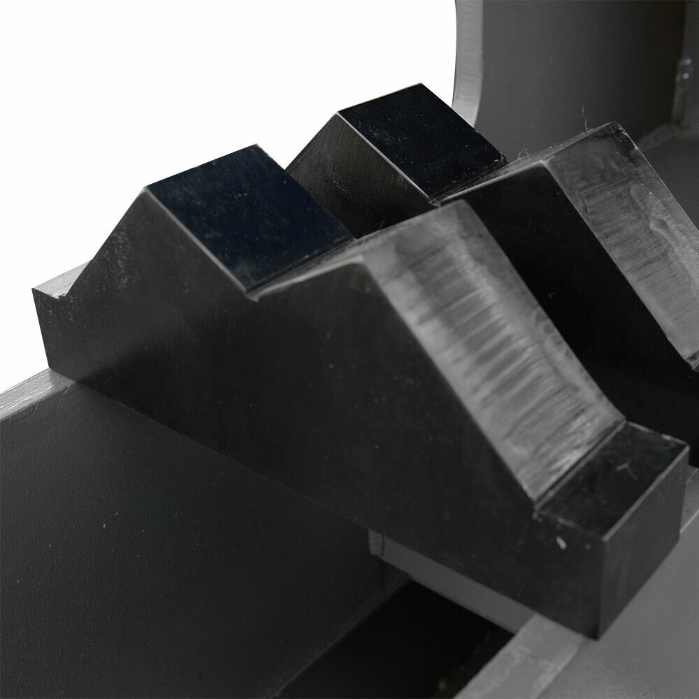 C-Frame 16 Ton Hydraulic Press 7-7/8" Stroke 2-Speed Hand Pump with Gauge