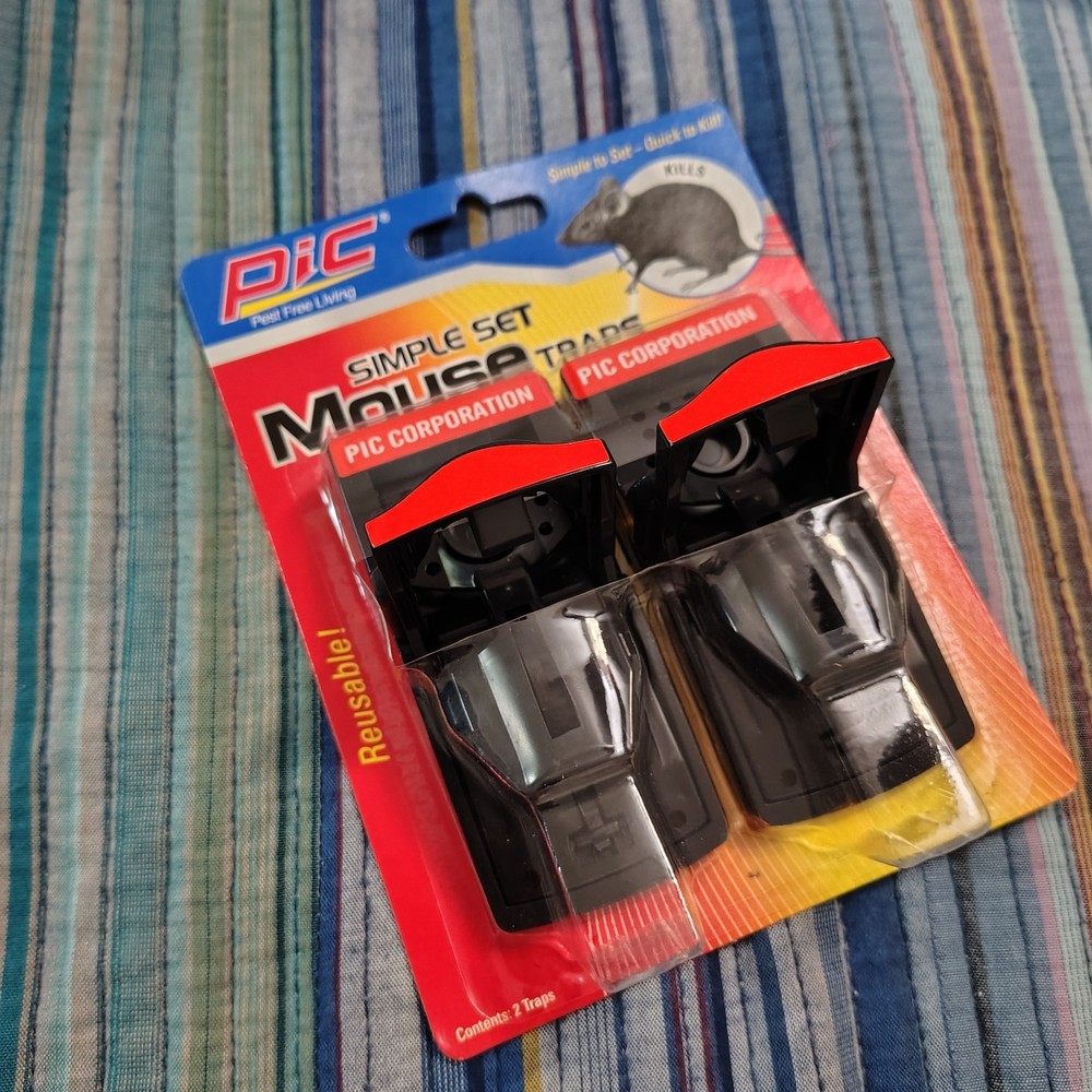 PIC Corporation PMT-2 Plastic Mouse Trap Reusable Simple Set