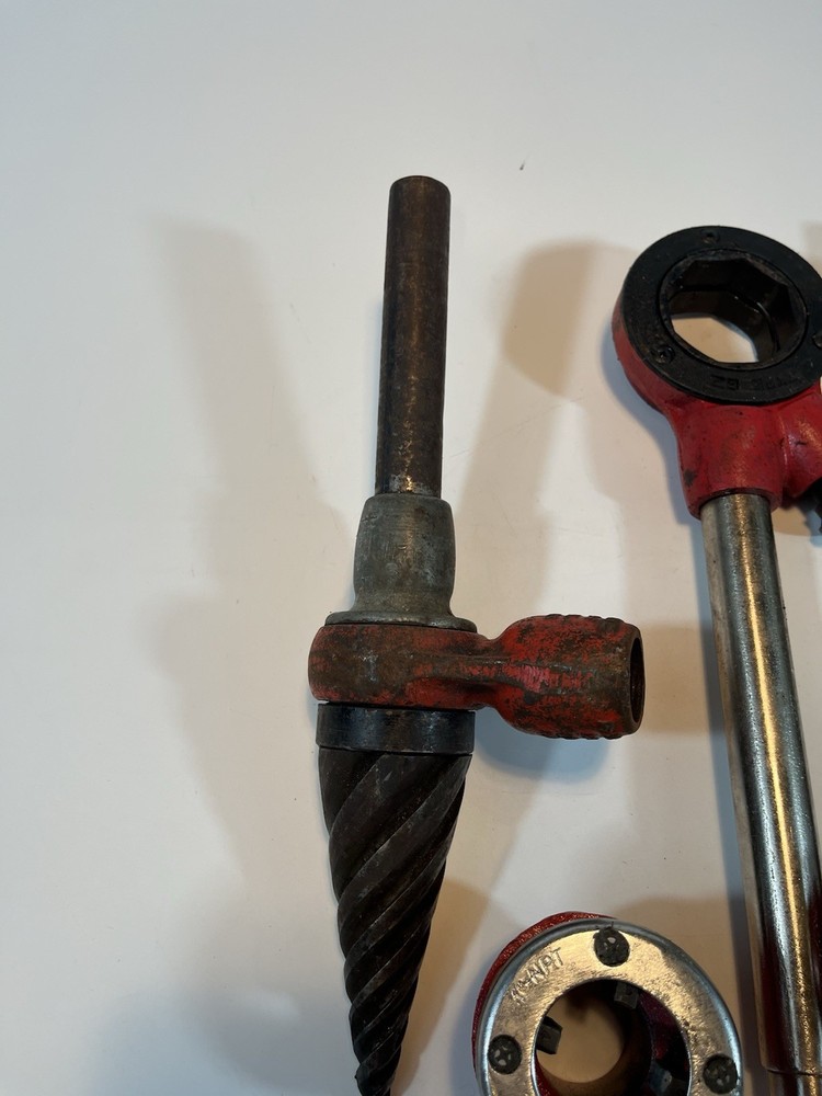 Pipe Threading Tool Lot