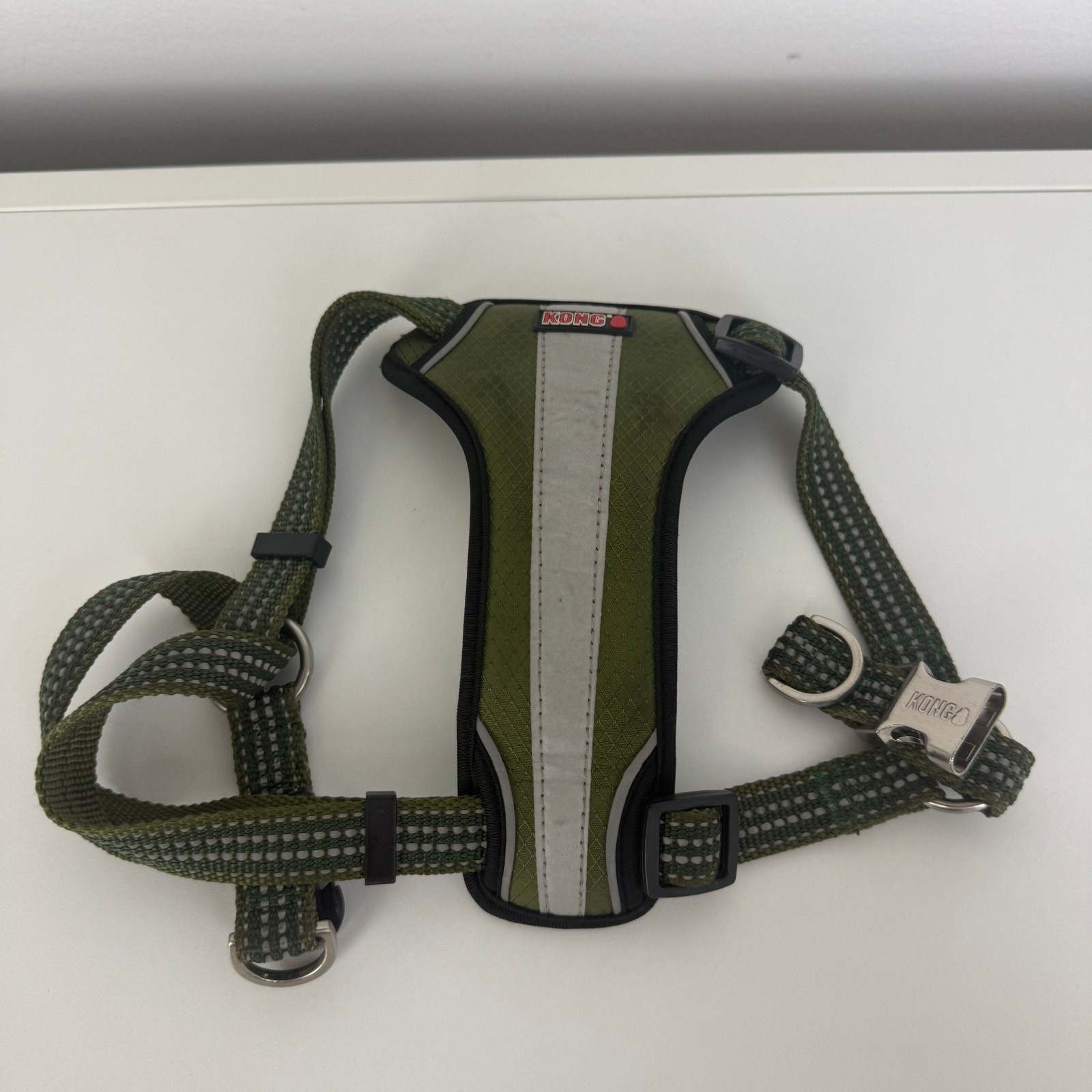 KONG Dog Pet Comfort Training Walking Reflective Padded Harness Olive Green