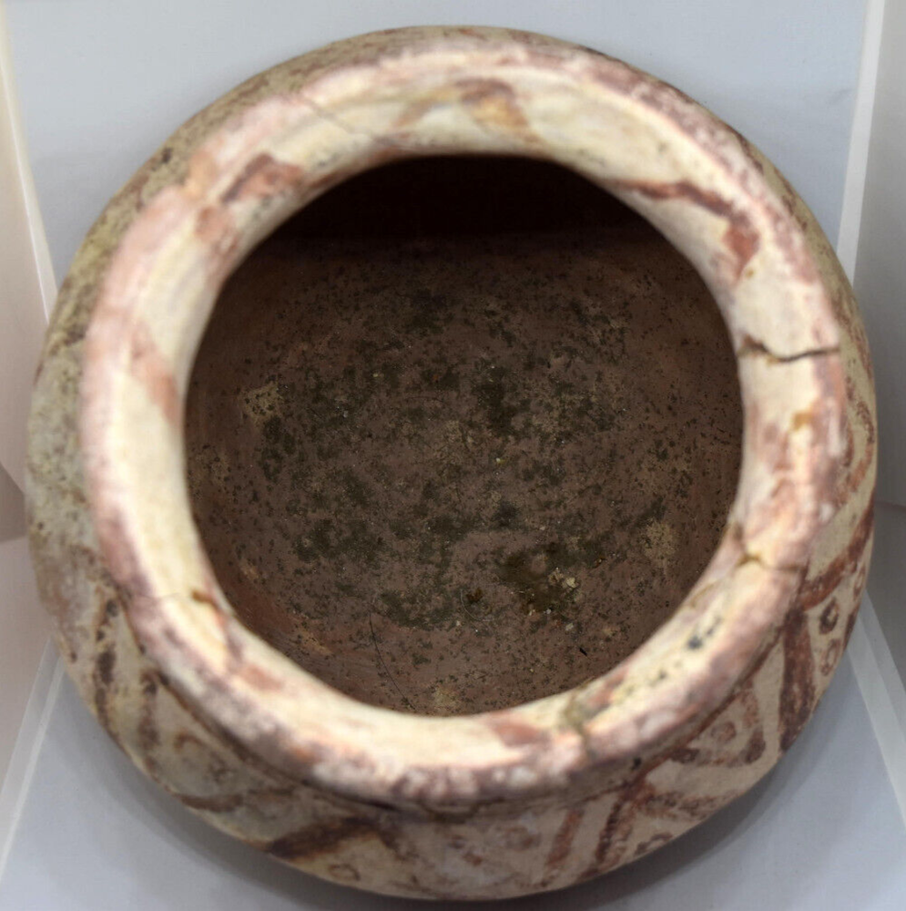 Ancient Authentic Pre Columbian / Native American Vessel Pottery Pot