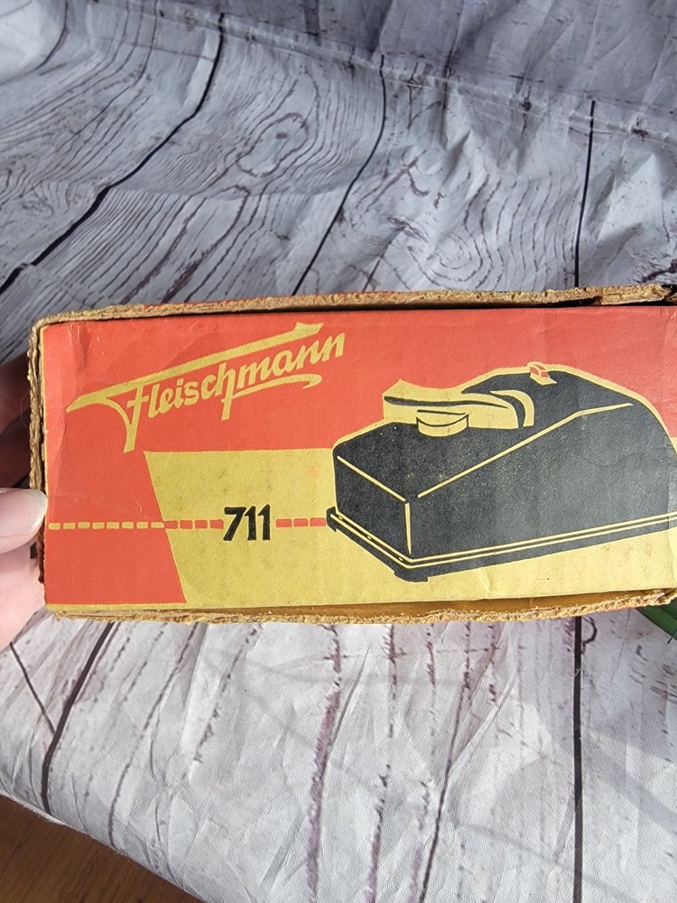 Fleischmann Transformer 110 Volt Type 711 For Use In Trains, Railroads Untested