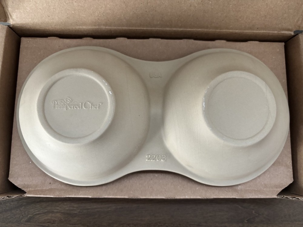 Pampered Chef Stoneware Microwave Egg Double Cooker #1372