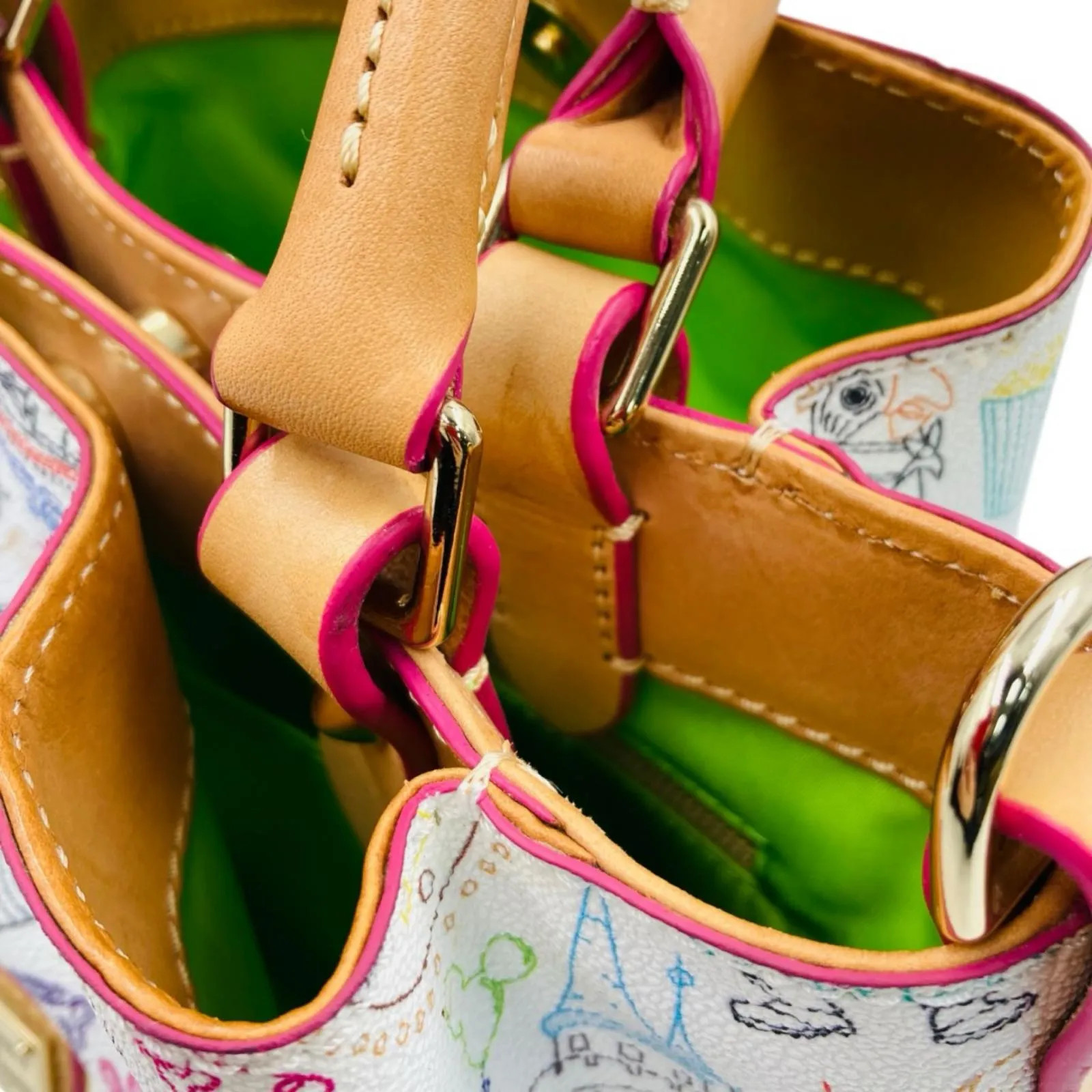 DOONEY&BOURKE Mickey Mouse Disney Collaboration Handbag Playful Disney collector