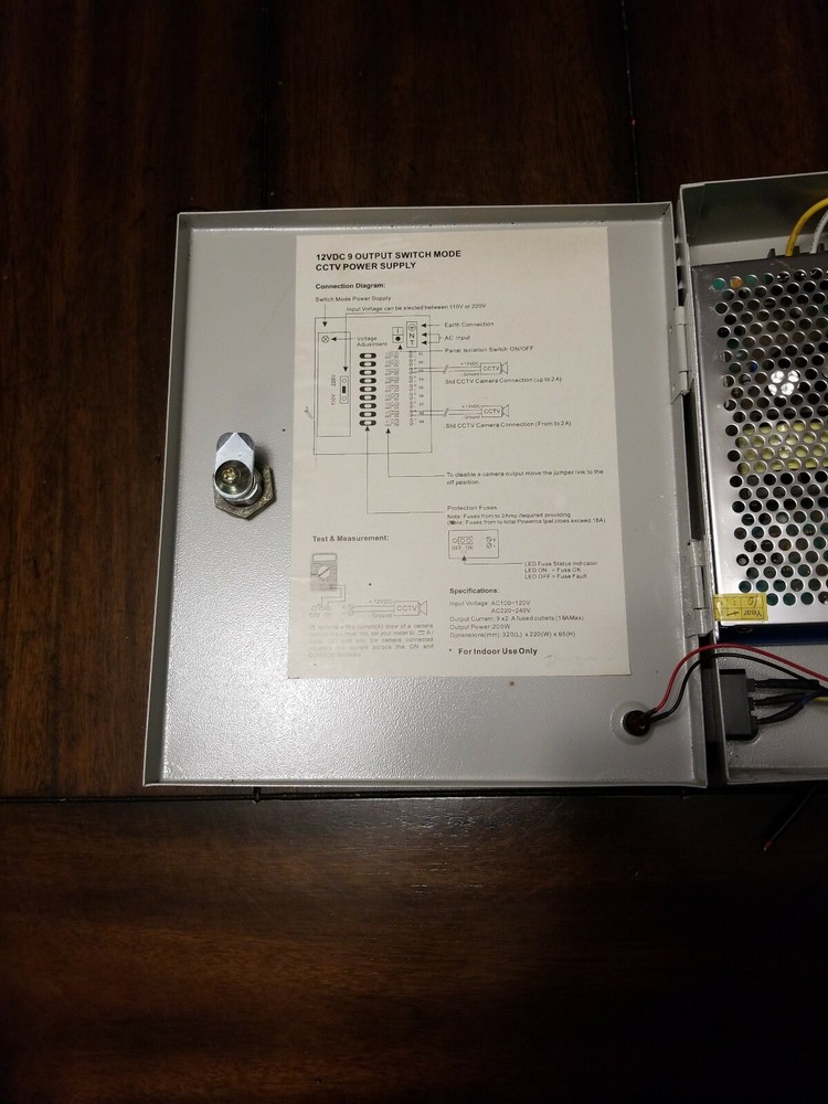 12V DC 9 Output switch mode CCTV Power Supply with keys
