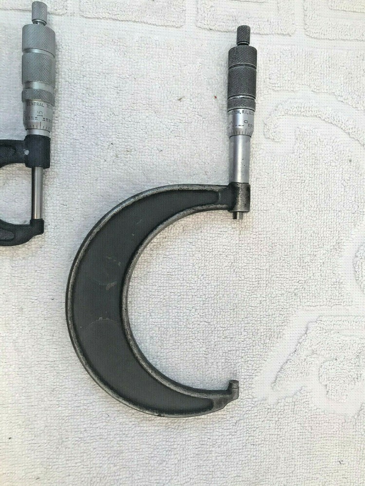 4 VTG Outside Micrometer Central Tool Co. 3-4" & Henry Hanson