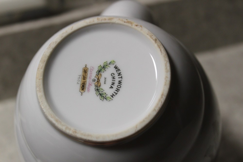 WENTWORTH DECORATIVE FINE CHINA TEAPOT