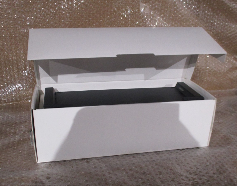 Micosoft Surface Docking Station 1664 W/ POWER ADAPTER 1627