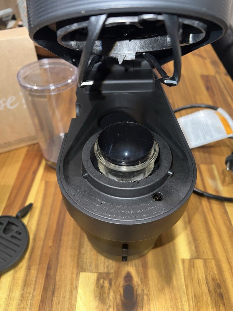 Nespresso Vertuo Pop Plus Coffee/Espresso Machine - USED