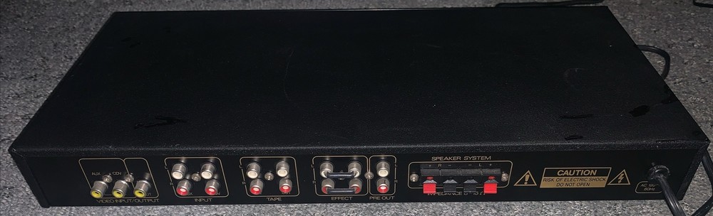 Corvus LK-600 Digital Echo Karaoke Amplifier System 2 Microphone Inputs Pre-Out