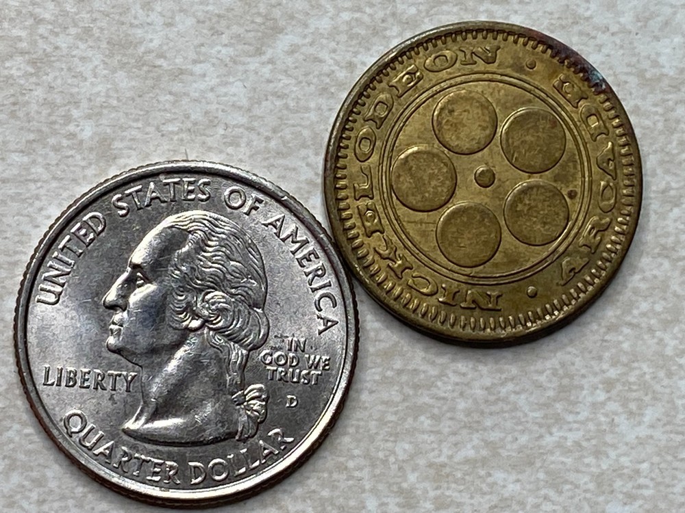 Nickelodeon Arcade Token T2334