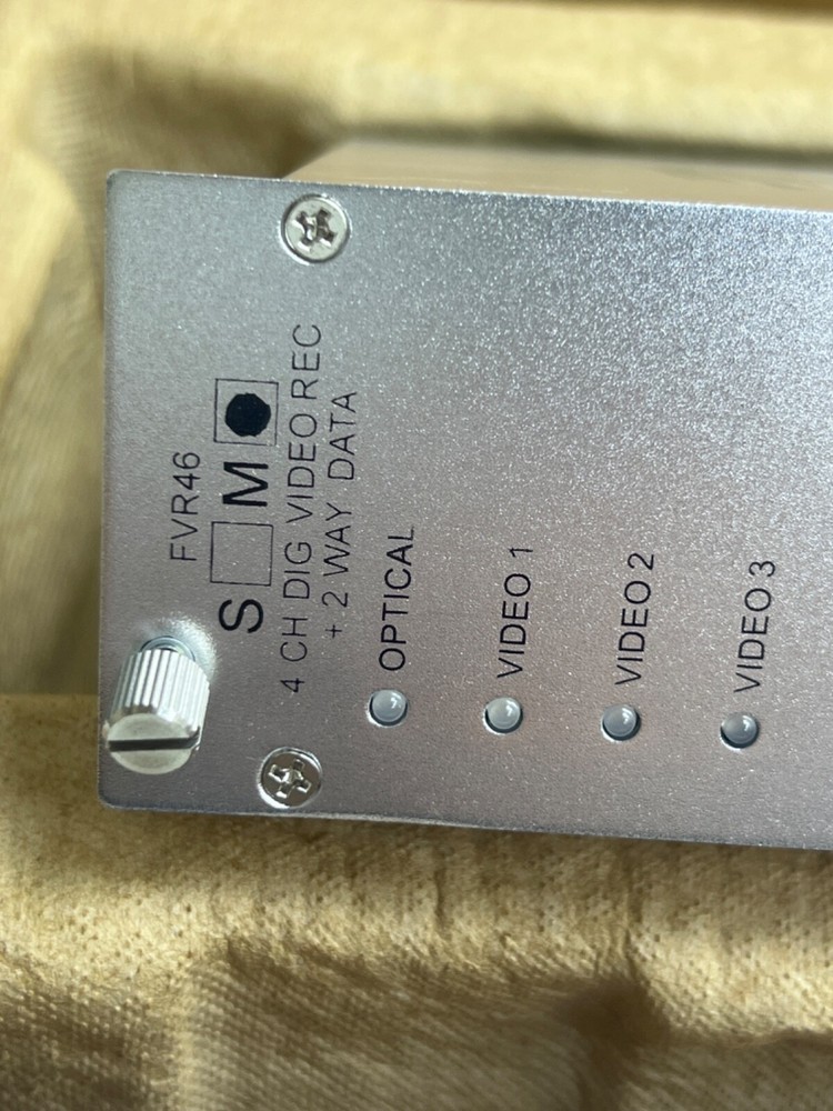 COMNET COMMUNICATION NETWORKS FVR46(M) 4 CH DIG VIDEO REC +2 WAY DATA