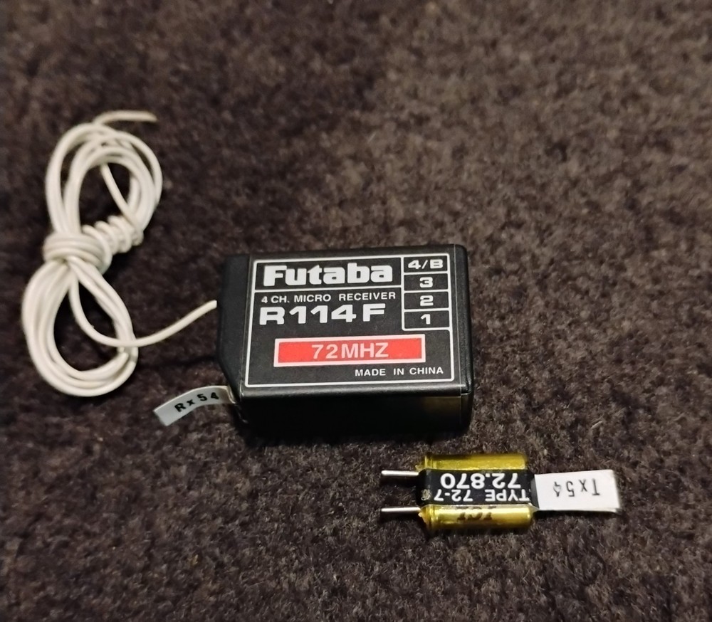 Futaba R114F FM Micro Receiver / Expert 6 Channel. Receiver