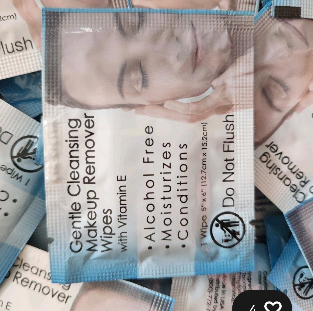 Diamond Gentle Cleansing Makeup Remover Wipes Travel Size 500 count case