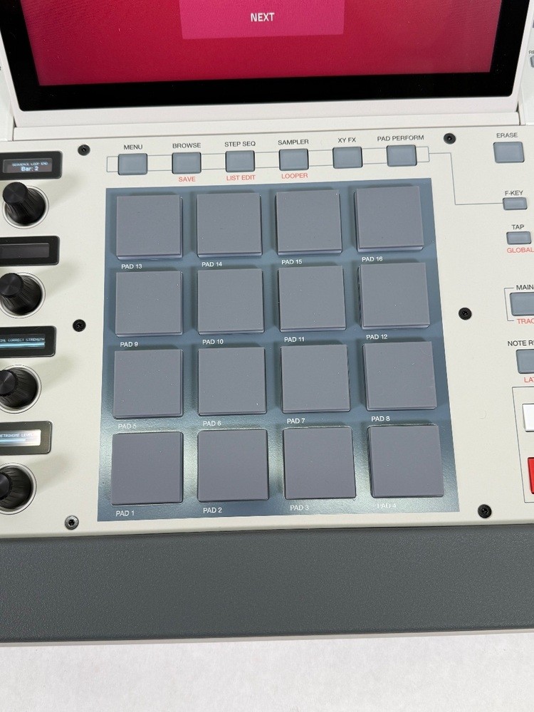 Akai Professional MPC X Standalone Sampler & Sequencer Special Edition