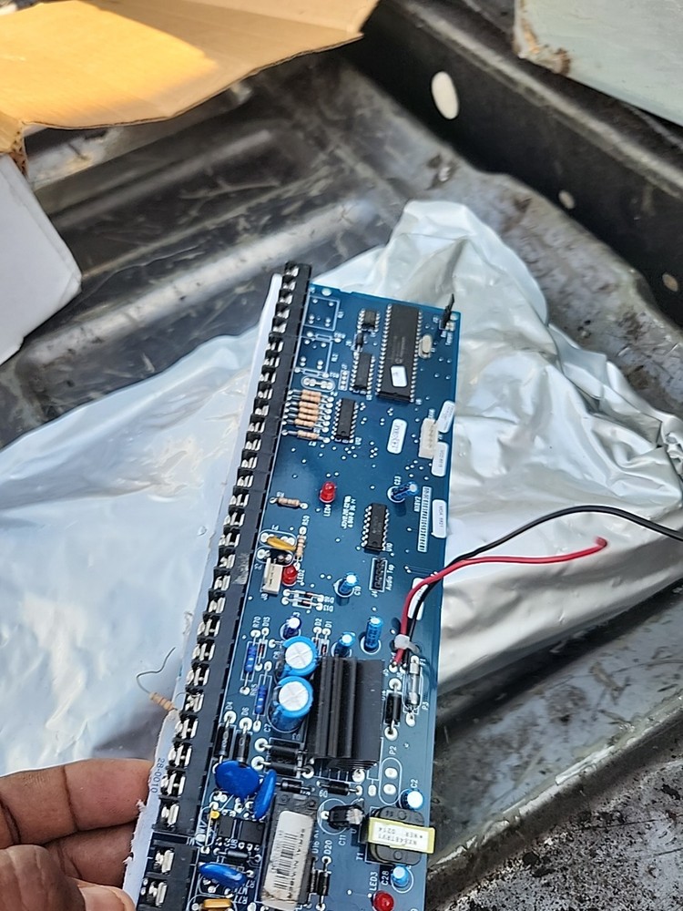 Interlogix Netwo NX8V2 Keypad, Motion, Speaker Transformer