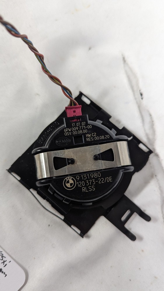 2008 BMW 535i (E60) FRONT WINDSHIELD RAIN WATER SOLAR LIGHT SENSOR MODULE (RLS)