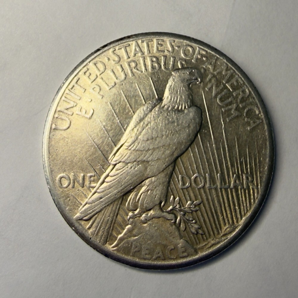 1927 Peace Silver Dollar -90% USPX27D0