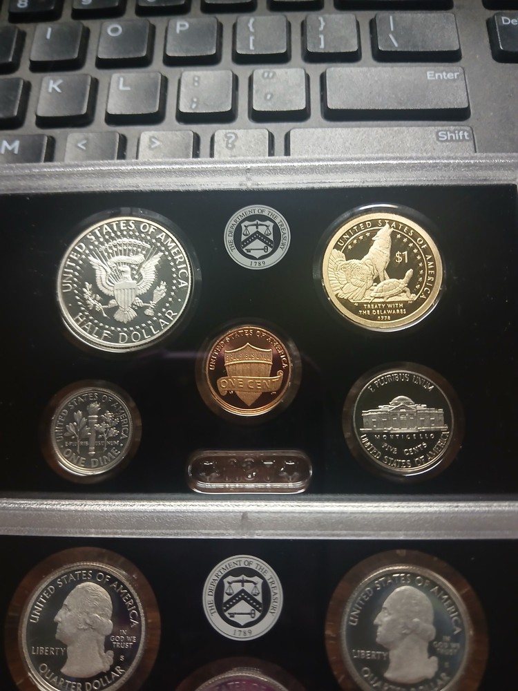 2013 S Silver Proof United States Mint Set .