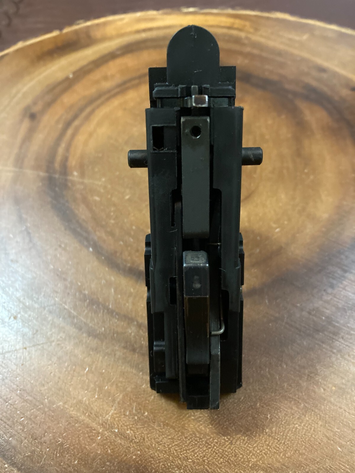 MOSSBERG 500 500A 590 TRIGGER ASSEMBLY - NEW STYLE MUST READ DESCRIPTION - 12 GA