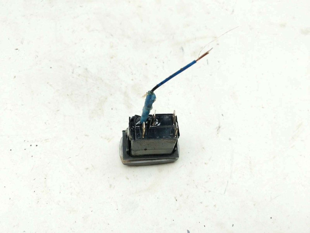 21 CF-Moto ZForce 800 HP Rear Lights Control Button Switch (B)