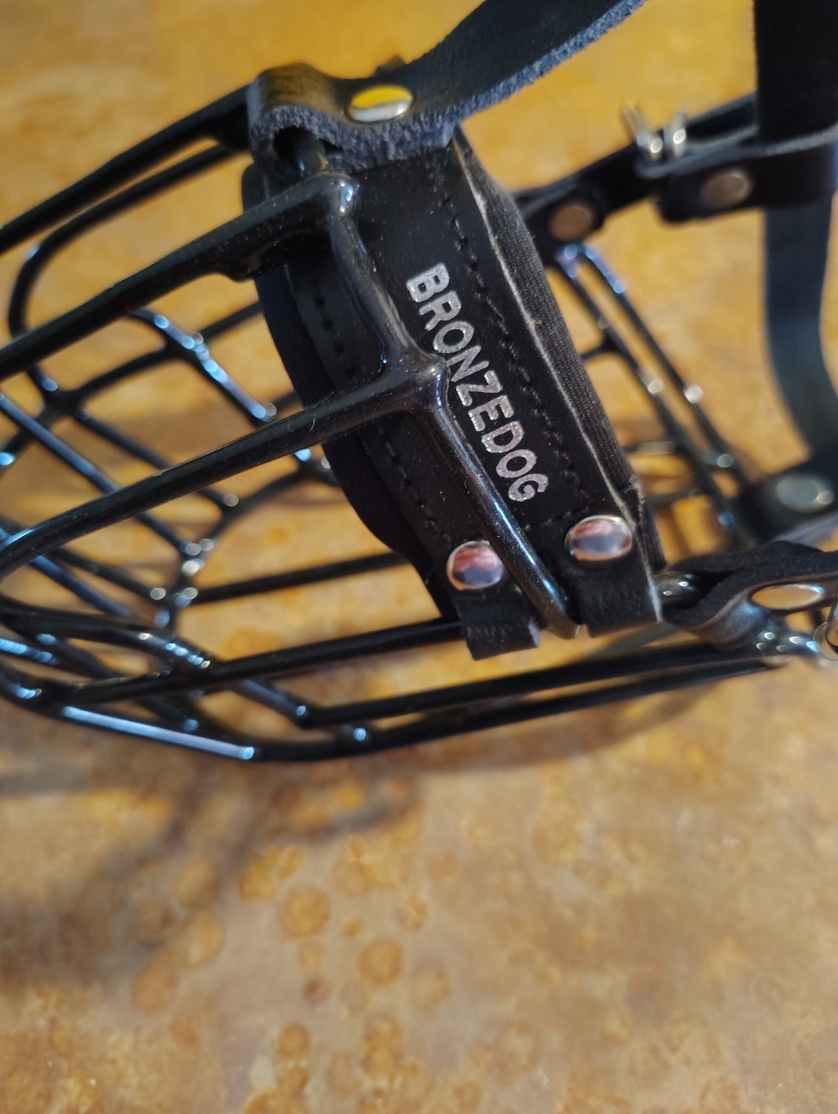 BRONZEDOG Dog Muzzle Metal Mask - Wire Basket - Adjustable leather Straps Large