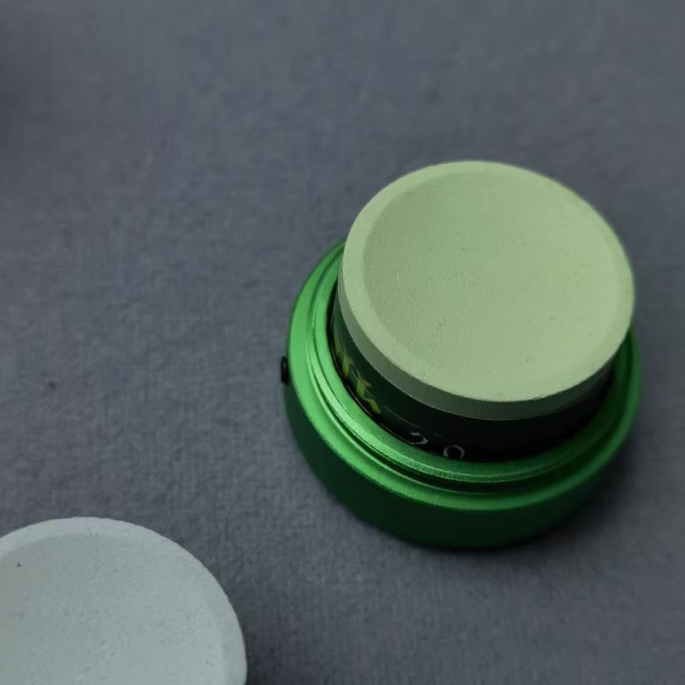 TAOM Pool Chalk Holder Round Shaped Practical Tool Billiards Accessories Magneti