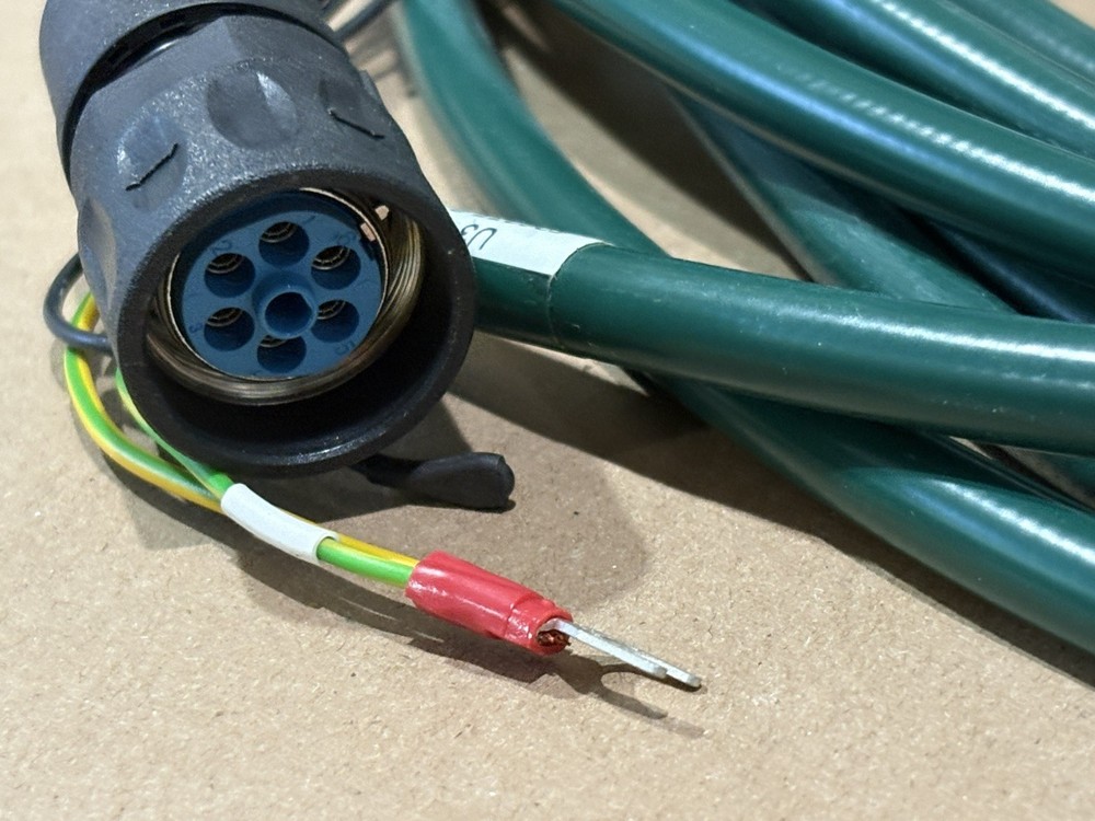 IGUS CHAINFLEX Cable 506277-B