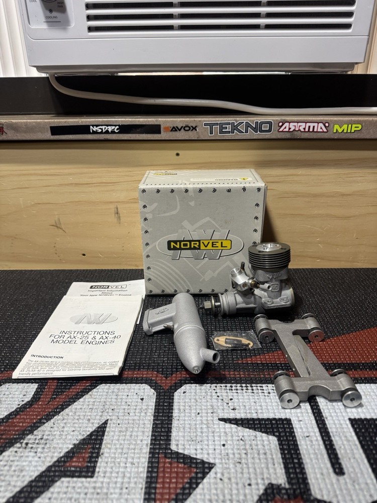 NORVEL AME 40 BIG MIG Nitro Engine