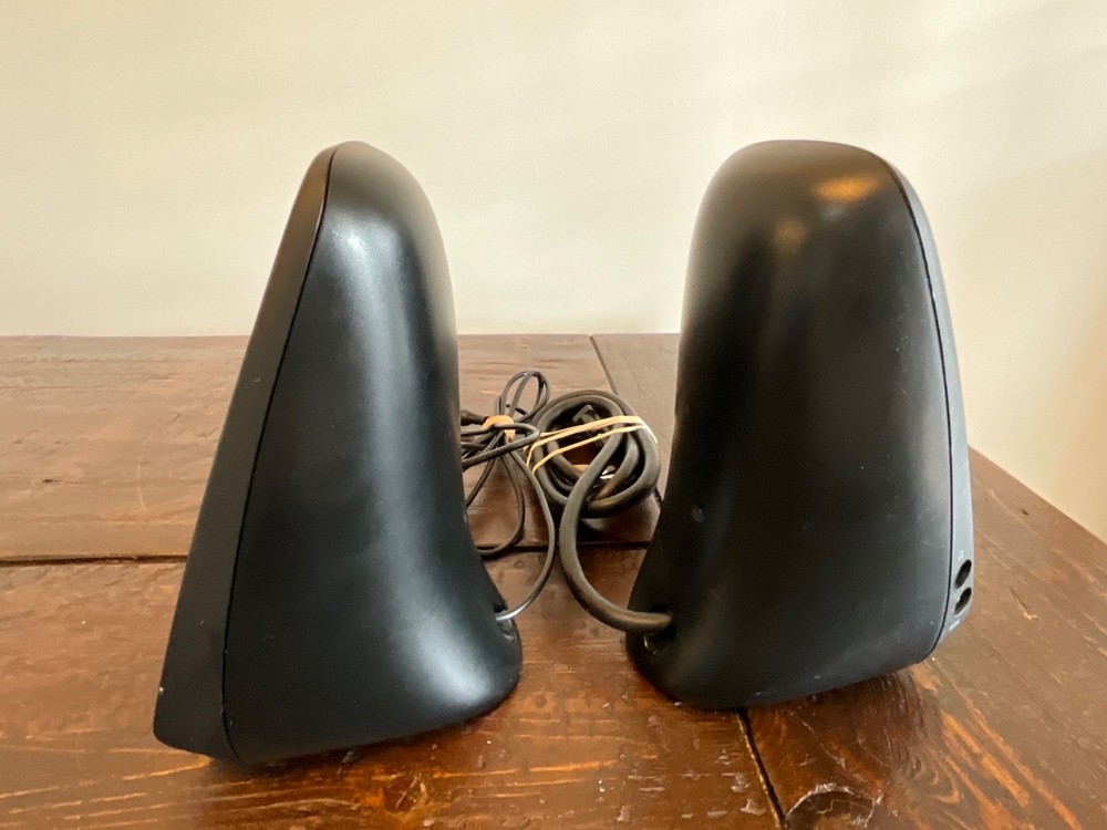 Logitech Z623 THX Certified Satellite Speakers Untested