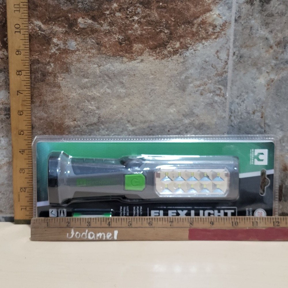 Mychanic Flex Light LED Worklight 215 Lumens Battery Powered