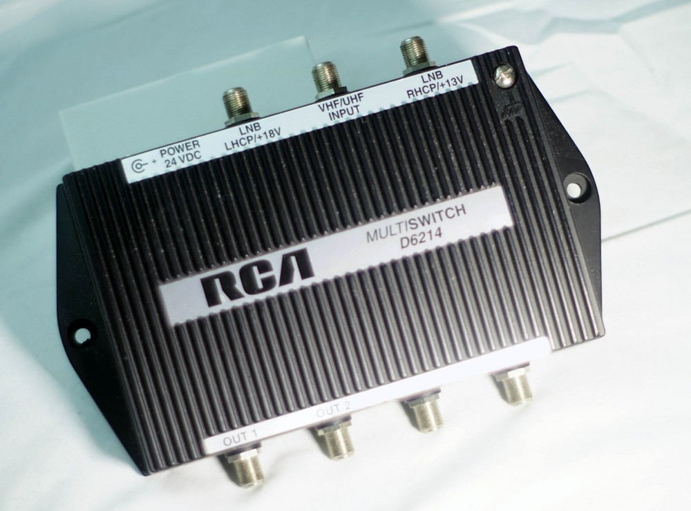 RCA Distribution MultiSwitch Model D6214- Vintage