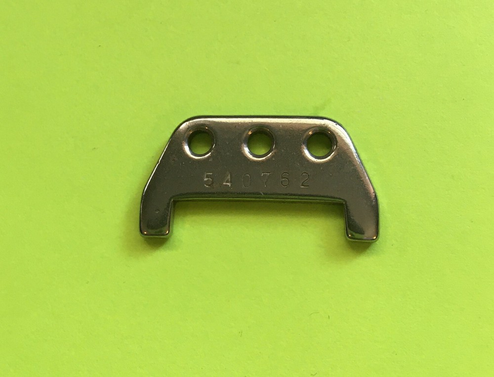 *NOS* 540762-SINGER THREAD GUIDE-FOR SEWING MACHINES*