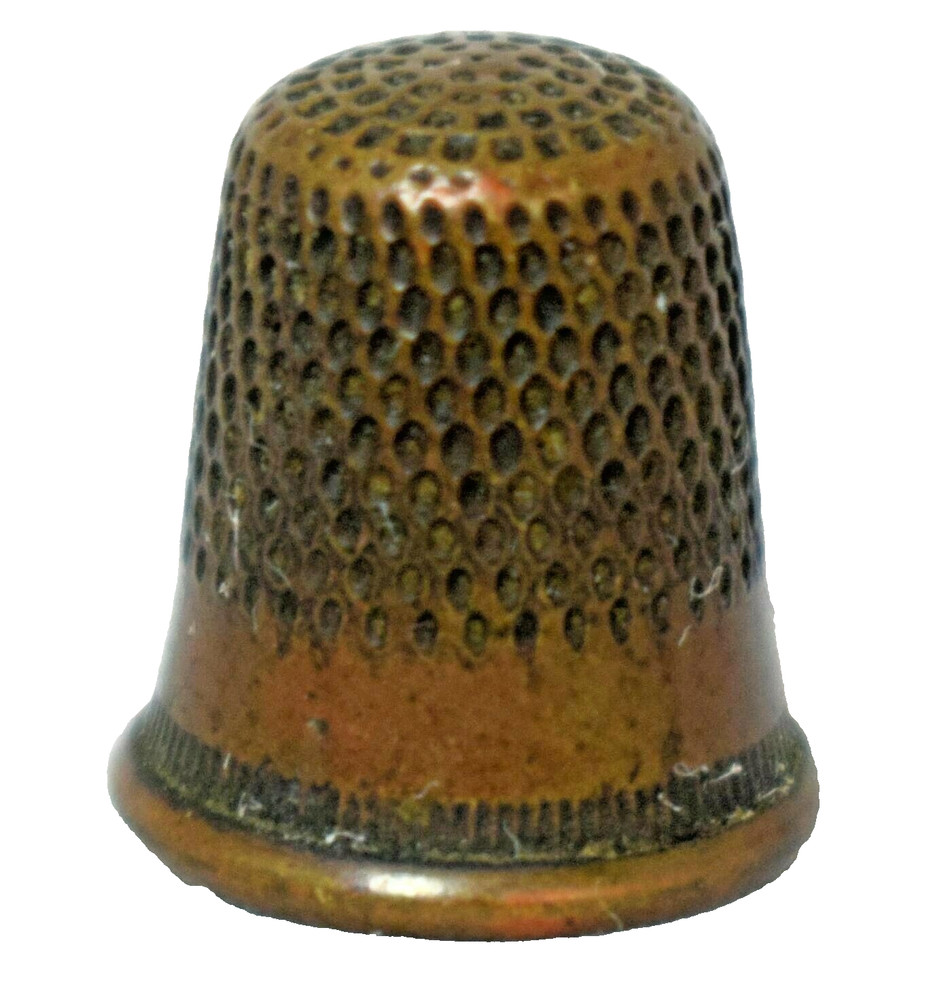 Vintage Childrens Copper Thimble