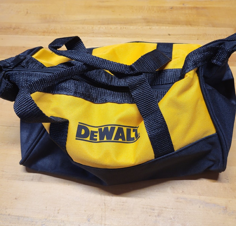 20V 1/4” IMPACT DRIVER KIT, DEWALT DCF 809D1