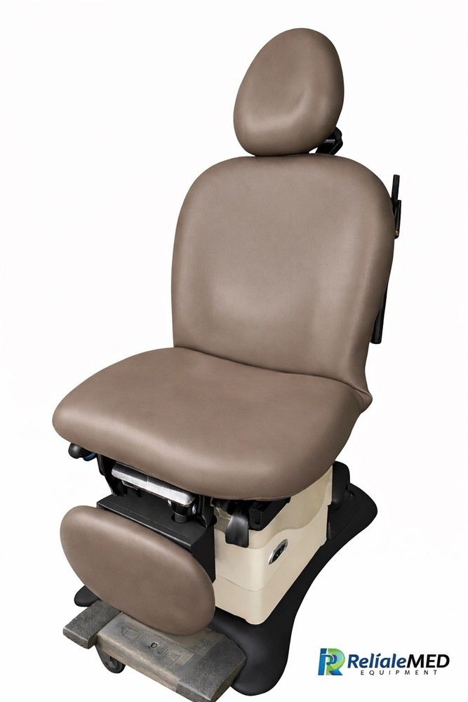 Midmark 630 power exam chair