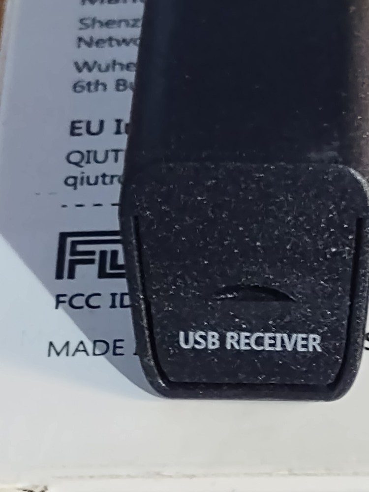 Wireless Presenter Remote - Laser Pointer - 2.4GHz - USB Plug & Play - PC189A