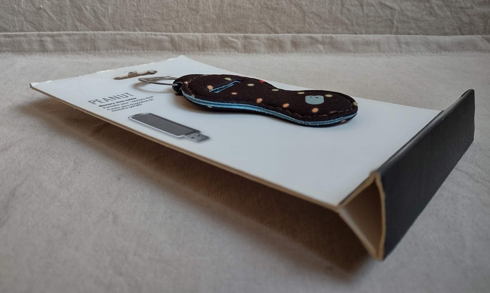 Peanut Memory Stick Holder (Built NY), NEW