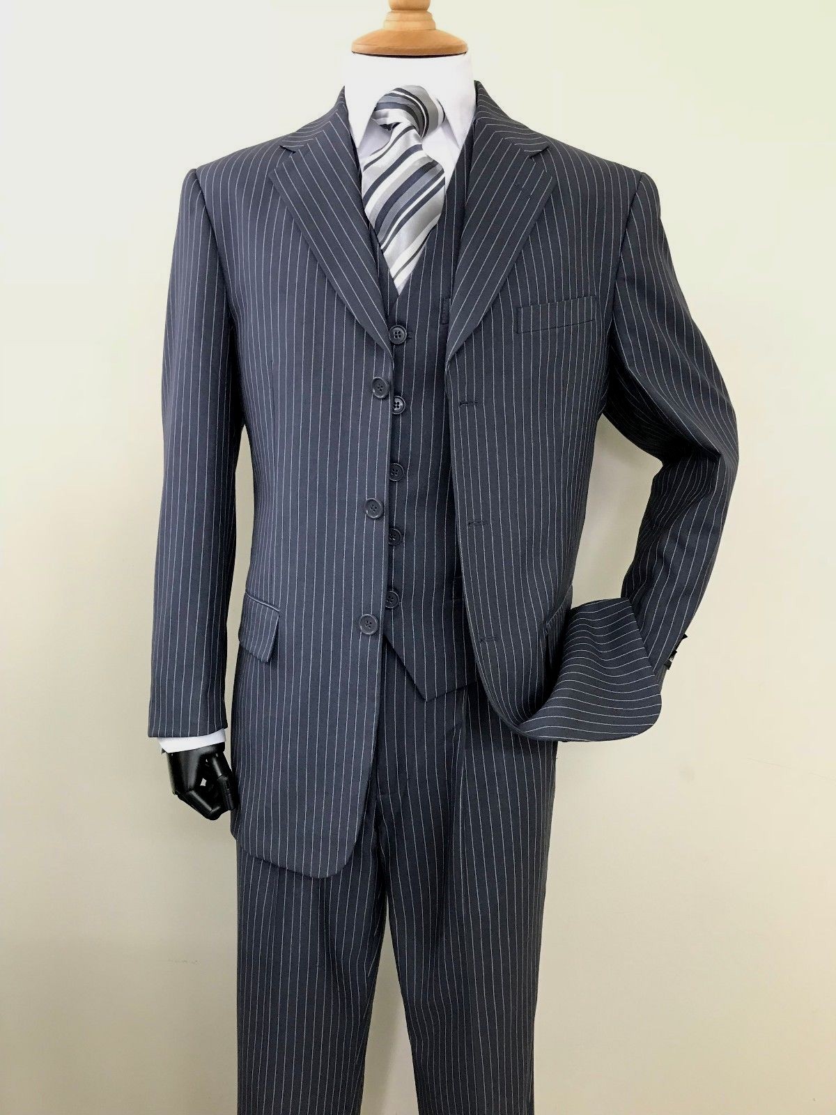 New Men's 3 piece w/ Vest Classic Luxurious Wool Feel Suits 2-Button Pinstriped