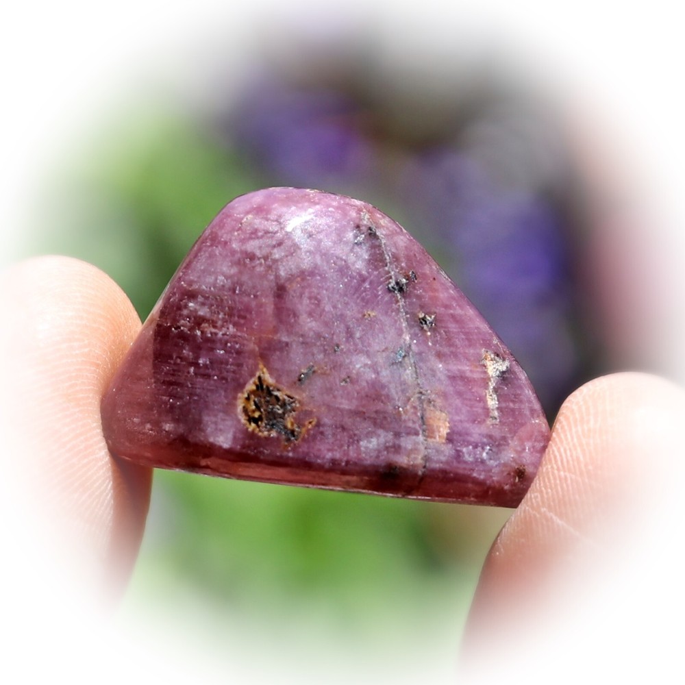 Tumbled Stone: Ruby, Red Corundum from India (RUB610)