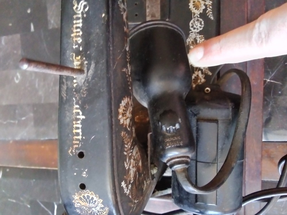 Vintage Singer Sewing Machine