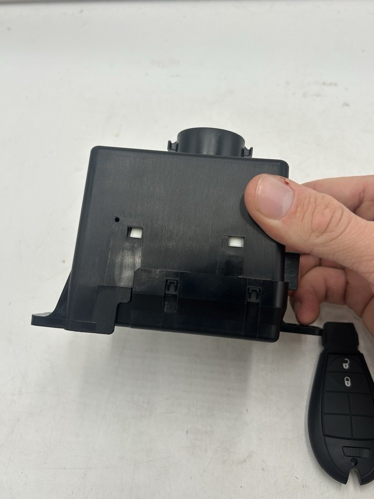 68210155AB Ignition Switch Node Module w/ Key For Dodge Chrysler 2008-2010