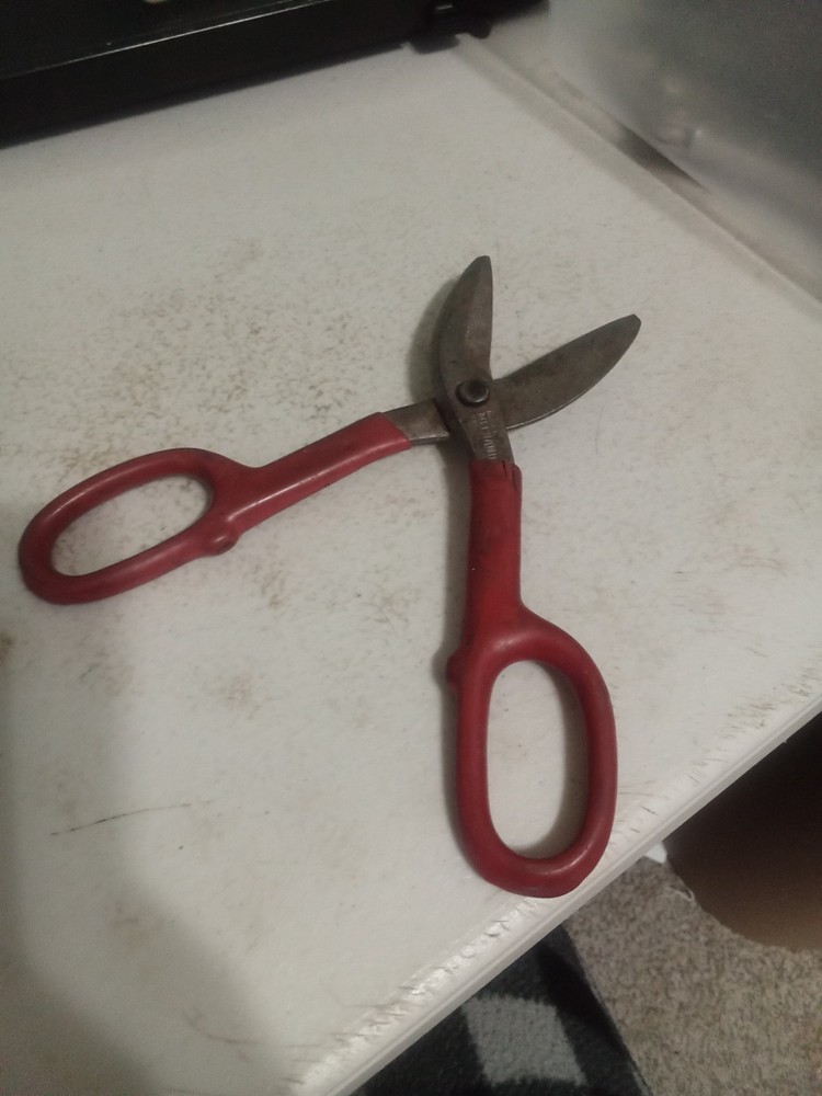 Master Mechanic Small Tin Snips