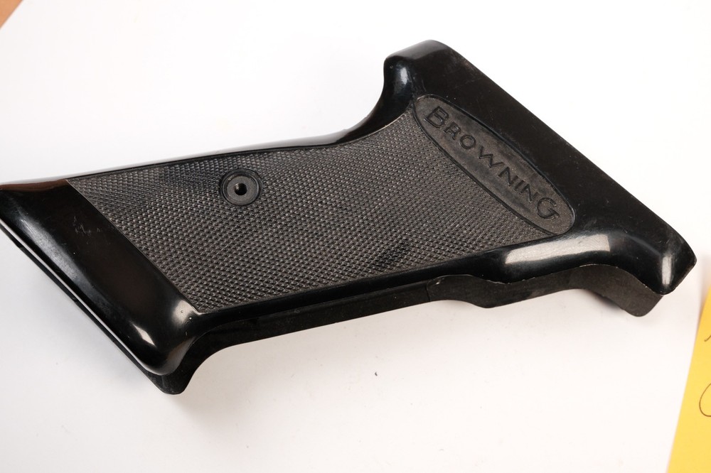 H407 Browning Nomad Grips