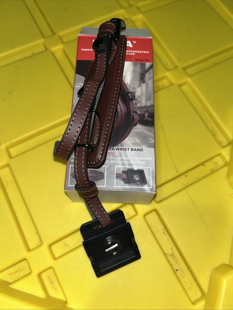 Lynca Cortical Camera Wrist Band Model E6 Brown In Box Open